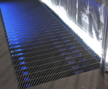 Pressure-locked floor gratings for The Crystal, London