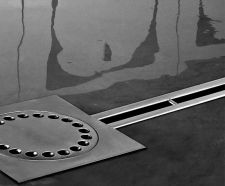 Stainless steel fissure drainage channel