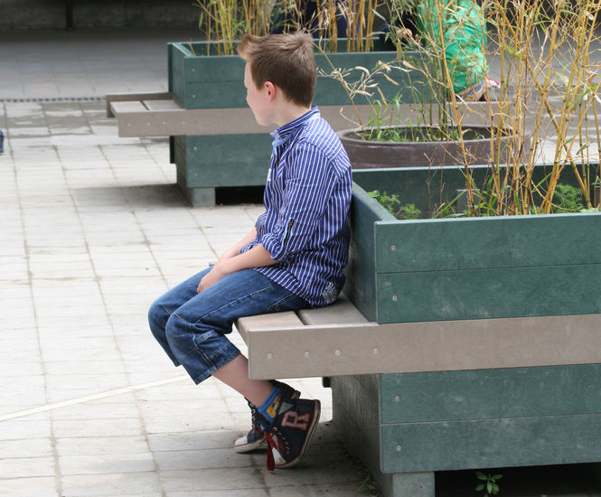 Planter Bench for children recycled plastic GoPlastic 100