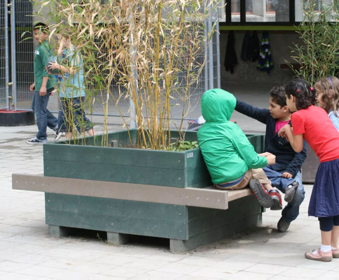 Recycled plastic outdoor bench and planter unit for children