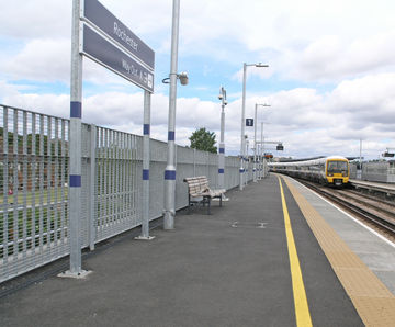 Barrier fencing and soffit grating panels at Rochester Station