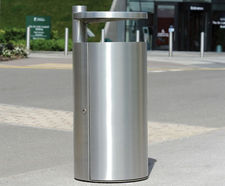 Apollo 100 hooded litter bin - floor-mounted