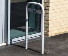 BX14/DB - steel door barrier for commercial and public spaces