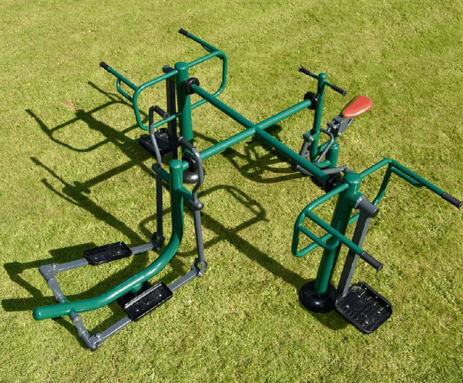 Spacesaver outdoor gym multi-unit