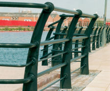 Quayside Curved PU 5 Rail