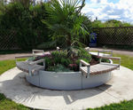 Seated Planter