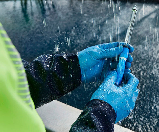 Memosens - digital sensor for measuring pH, conductivity, chlorine