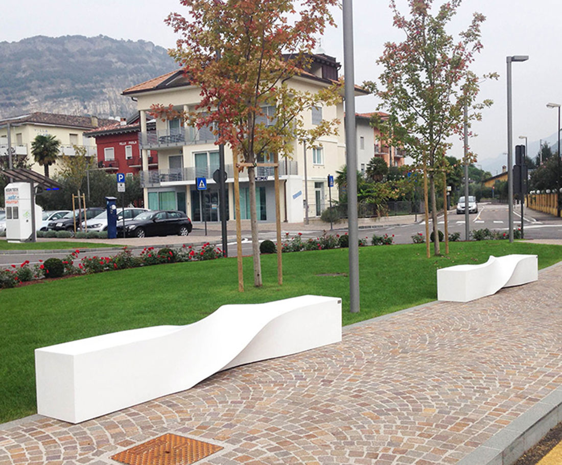 S Bench by LAB23 | All Urban
