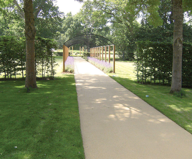 Coloured bound surface for private estate footpaths 