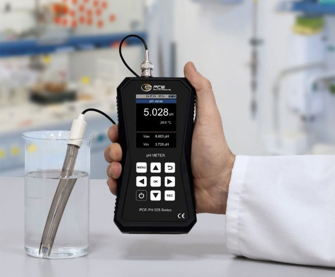 PCE-PH 228 - combined pH and redox potential measuring instrument