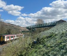 Hydroseeding stabilises steep rail embankment