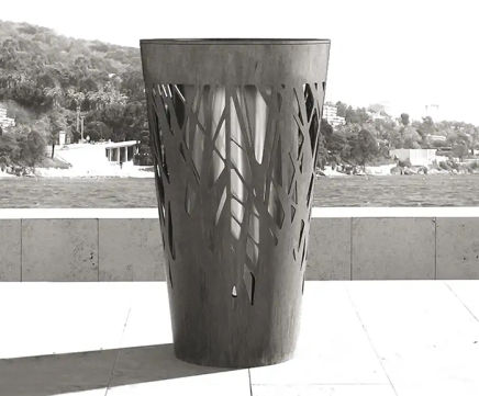 Crossed litter bin by LAB23