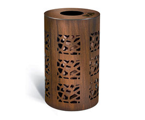 Coral Litter Bin By LAB23