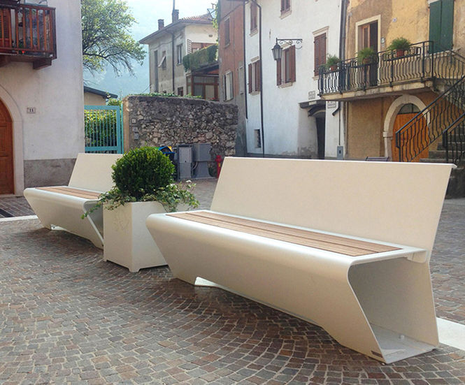 Horizon Bench WPC By LAB23