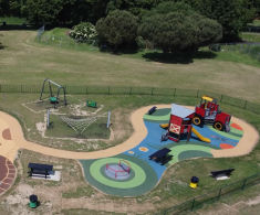 650m² of wet pour surfacing for Alexandra Park, Ipswich