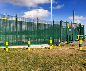 CorruSec SR4 - high-security corrugated mesh fencing