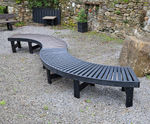 Wave - recycled plastic modular curved bench