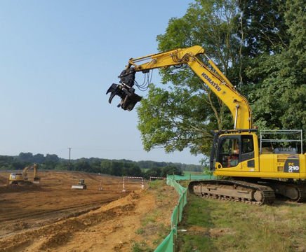 Large-scale land clearance services