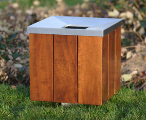 s72 steel and timber litter bin