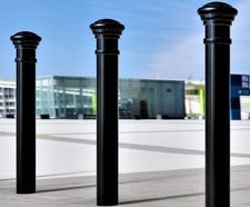 GFC7000 (Manchester) - ornamental mild steel bollard