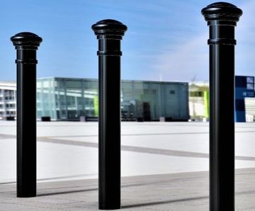 GFC7000 (Manchester) - ornamental mild steel bollard