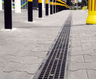 RECYFIX PLUS channel drainage - Protective edge rail design