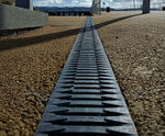 RECYFIX MONOTEC drainage system - Heel-safe and low maintenance