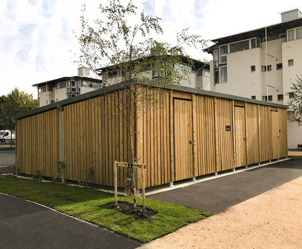 Sheldon fully-enclosed timber-clad cycle shelter - SCS316
