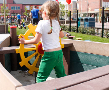 Govaplay - solid recycled plastic play boat
