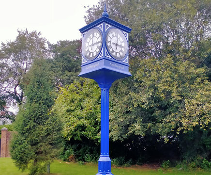 George Pillar Clock