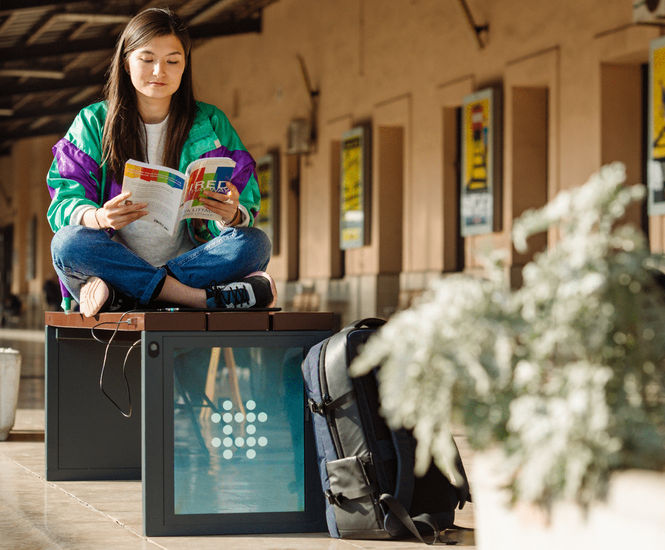 Steora Solar Bench - solar-powered smart bench with phone charging