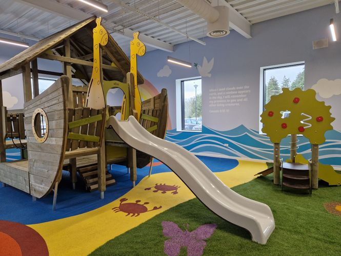 Ark-themed indoor play unit and safety surfacing for SOUL Church