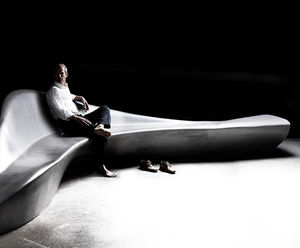 Boomer Two concrete bench by Concrete Rudolph