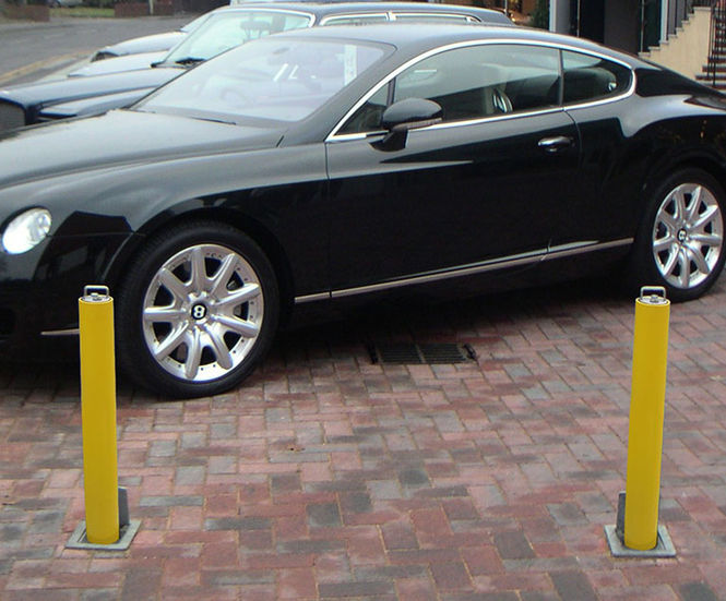 Warrior Standard Round Telescopic Bollard