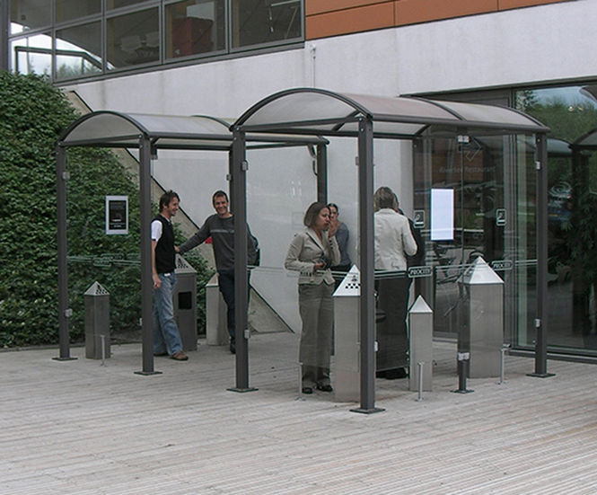 Classic Smoking Shelter