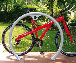 Circle Cycle Stand