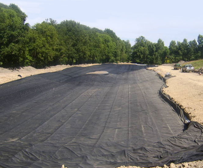 EPDM geomembranes for ponds, lakes and reservoirs