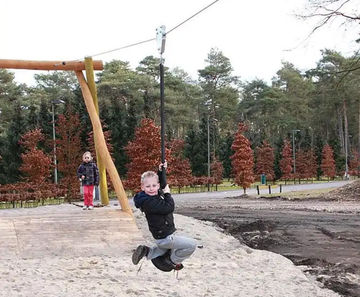  20m/30m aerial zip wire cableway for hills (+ platform)