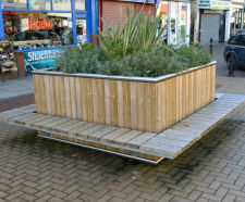 Stockport square timber and stainless planter / bench