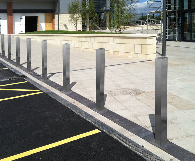 Square Flat Top Stainless Steel Bollard