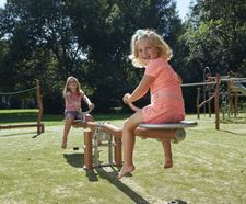 Madera seesaw