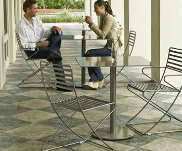Parc Centre Dining Table