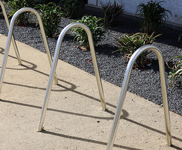 Bola Cycle Stand