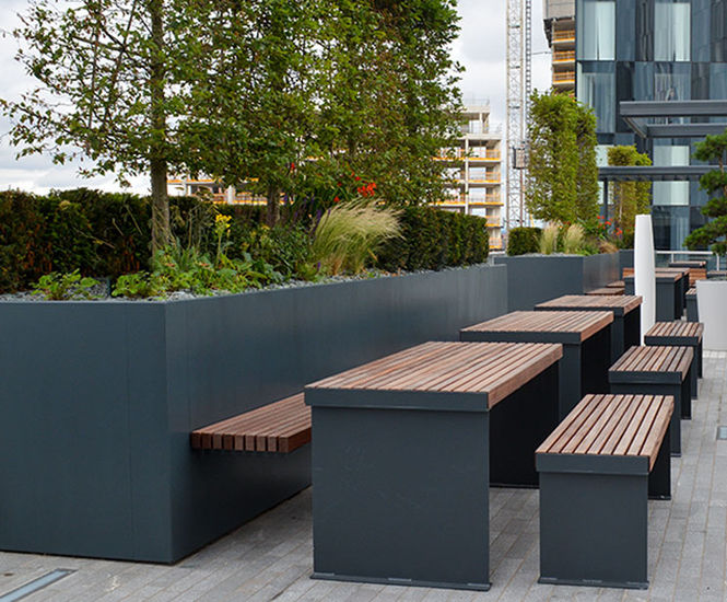 Bespoke planters for roof top terrace, Deansgate Square