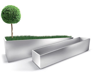 Pelizzari Planter by LAB23