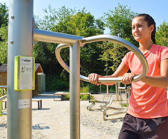 Active-station stepper