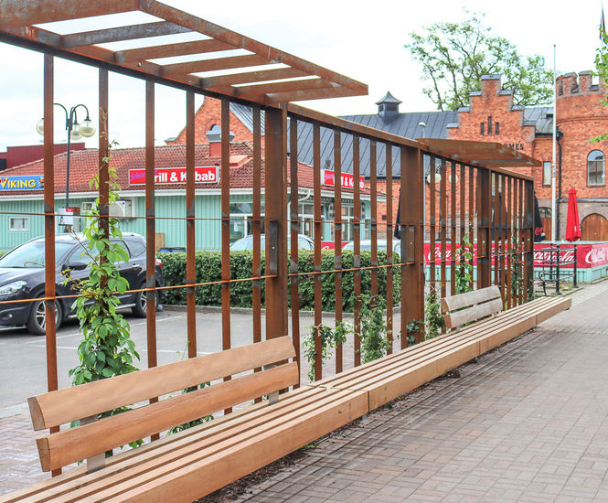 Street Screens