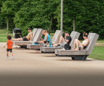 Heavy-Heavy Loungers