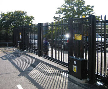 Jacksons vertical bar gates 