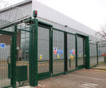 Bi-folding speed gates